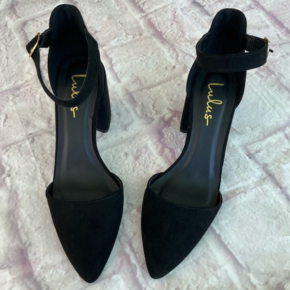 Lulu's Black Heels Sleek Minimalist Design - Picture 1 of 11
